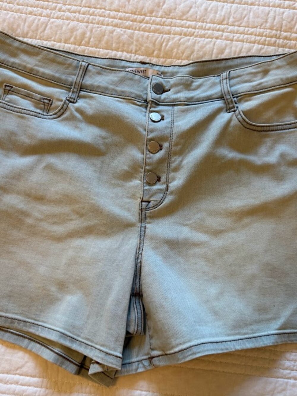 Nine West Button Fly Womens Size 18 Plus 5 Pocket Classic Denim Shorts
